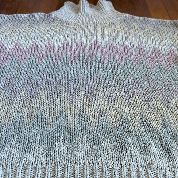 Vintage Jantzen Women’s Chunky Hand Knitted Sweater with Chevron Pattern - Picture 3 of 12